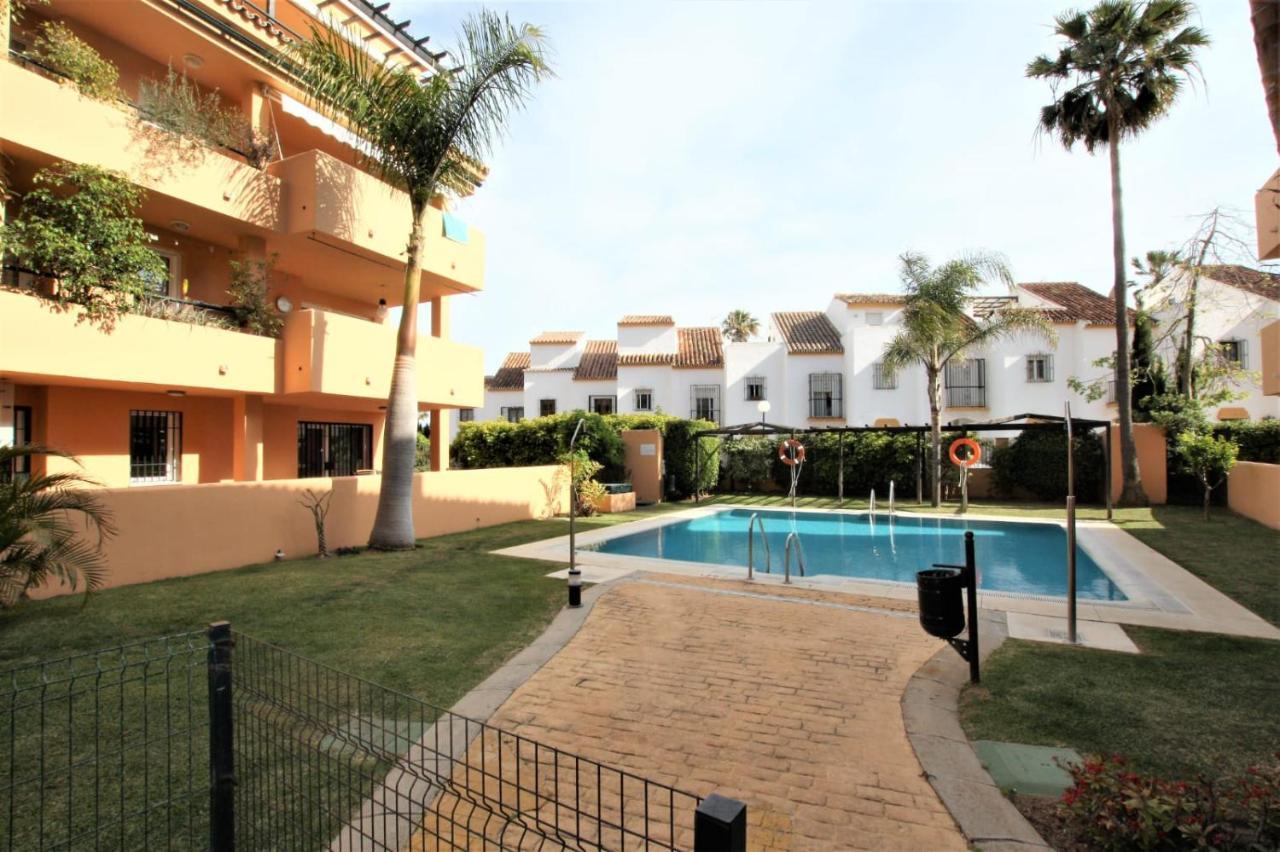 Apartamento Beachfront La Jacaranda ماربيا المظهر الخارجي الصورة